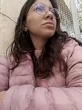 karlamorris  online show from 02-11-25, 01:20