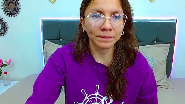 karlamorris  online show from 02-17-25, 01:32