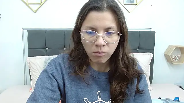 karlamorris  online show from 03-07-25, 01:40