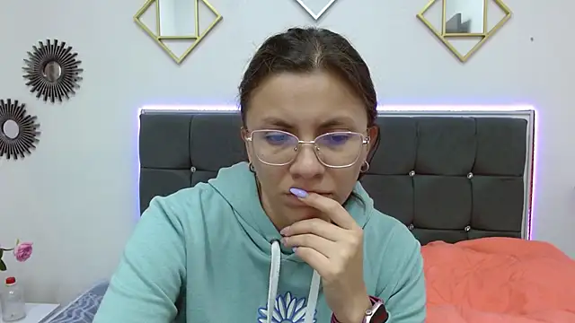 karlamorris  online show from 03-12-25, 02:12