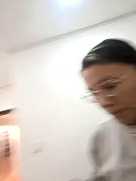 karlamorris  online show from 10-09-25, 02:04