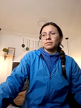 karlamorris  online show from 10-11-25, 01:53