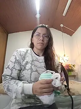 karlamorris  online show from 12-02-25, 01:17