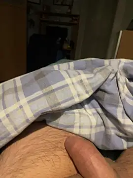 Snapshot of alexfala99 chatting on 03-09-25, 11:35 alexfala99 online show from 03-09-25, 11:35