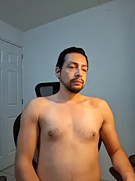 Andresarr93 online show from 09-17-25, 07:37