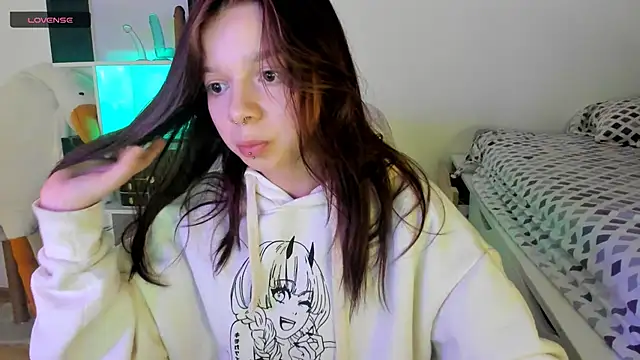 crystal lilith online show from 02-22-25, 01:24