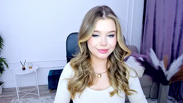 FollowLovee online show from 02-07-25, 07:38