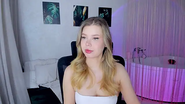 FollowLovee online show from 03-06-26, 03:36