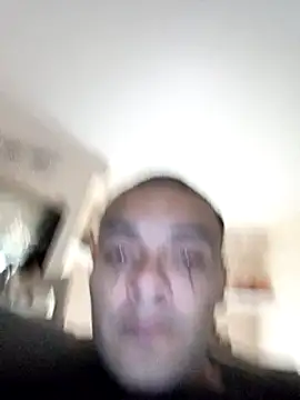 Houstonslong1 online show from 12-19-24, 09:17