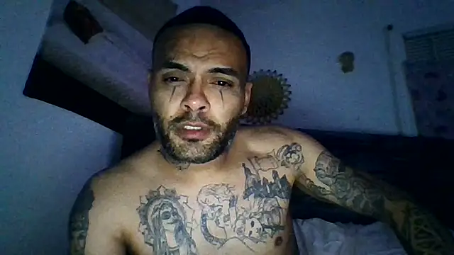 Houstonslong1 online show from 01-16-25, 04:38