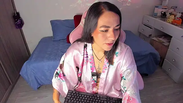 Sofi Martinezz0 online show from 09-24-25, 01:20