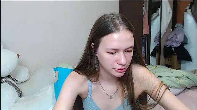 leila bambi  online show from 01-23-25, 01:41