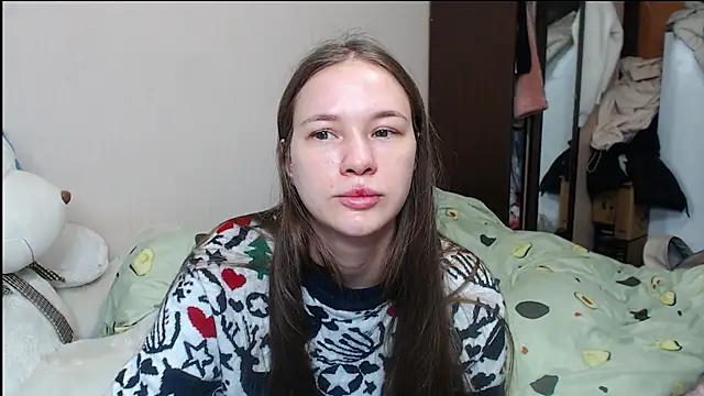 leila bambi  online show from 01-23-25, 06:14