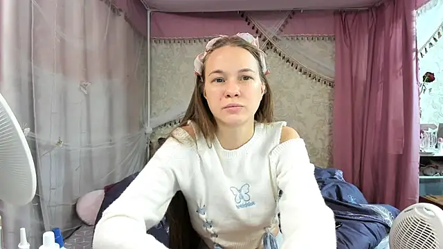 Snapshot of leila_bambi_ chatting on 03-01-26, 08:55 leila bambi online show from 03-01-26, 08:55