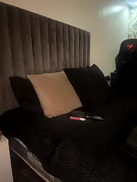 Snapshot of Noha-Sexy chatting on 10-19-25, 01:12 Noha-Sexy online show from 10-19-25, 01:12