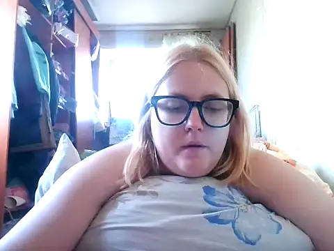 DesireMelissa online show from 10-08-25, 07:39