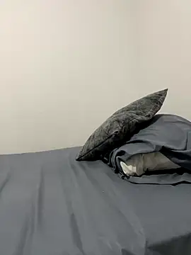 Latina vanessa online show from 11-12-25, 11:36