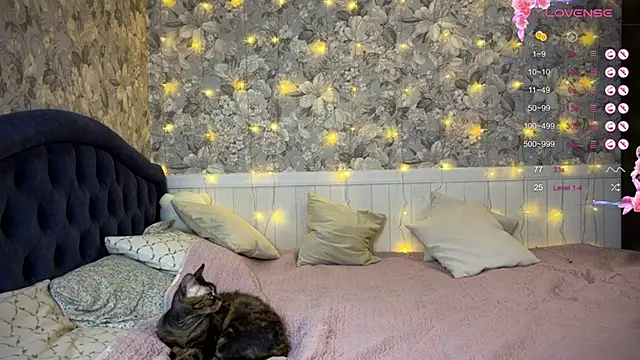 ChloeMillerMeow online show from 02-25-25, 04:42