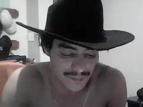 Snapshot of chico_irresistible chatting on 02-12-25, 07:23 chico irresistible online show from 02-12-25, 07:23