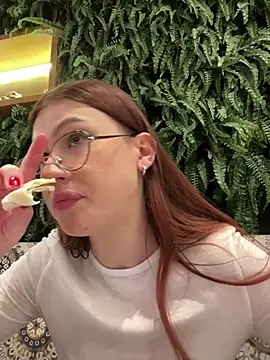 Snapshot of RinaCat chatting on 12-27-24, 08:24 RinaCat online show from 12-27-24, 08:24