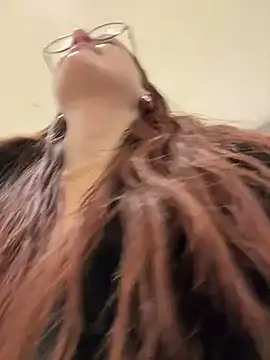 Snapshot of RinaCat chatting on 12-29-24, 08:44 RinaCat online show from 12-29-24, 08:44