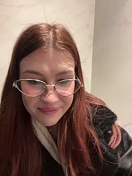 Snapshot of RinaCat chatting on 12-31-24, 08:26 RinaCat online show from 12-31-24, 08:26