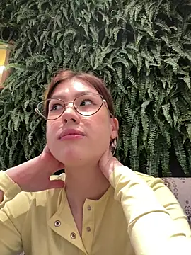 Snapshot of RinaCat chatting on 01-12-25, 08:14 RinaCat online show from 01-12-25, 08:14