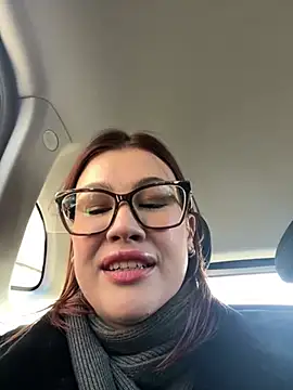 Snapshot of RinaCat chatting on 01-15-25, 05:19 RinaCat online show from 01-15-25, 05:19