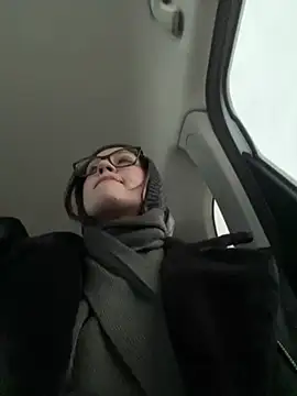 Snapshot of RinaCat chatting on 01-21-25, 05:16 RinaCat online show from 01-21-25, 05:16