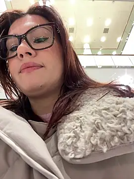 Snapshot of RinaCat chatting on 01-25-25, 05:18 RinaCat online show from 01-25-25, 05:18