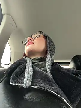 Snapshot of RinaCat chatting on 01-26-25, 05:34 RinaCat online show from 01-26-25, 05:34