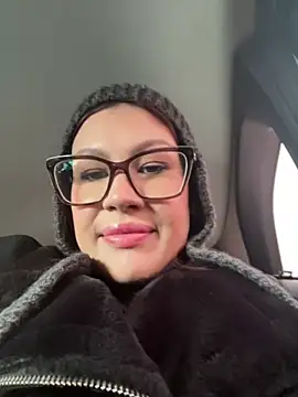 Snapshot of RinaCat chatting on 01-28-25, 05:22 RinaCat online show from 01-28-25, 05:22