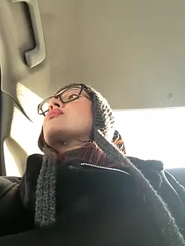 Snapshot of RinaCat chatting on 02-06-25, 05:25 RinaCat online show from 02-06-25, 05:25