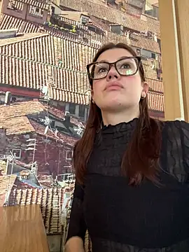 Snapshot of RinaCat chatting on 02-12-25, 08:16 RinaCat online show from 02-12-25, 08:16