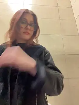 Snapshot of RinaCat chatting on 02-20-25, 08:17 RinaCat online show from 02-20-25, 08:17