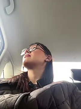 Snapshot of RinaCat chatting on 03-18-25, 05:20 RinaCat online show from 03-18-25, 05:20