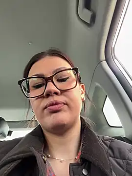 Snapshot of RinaCat chatting on 03-19-25, 05:30 RinaCat online show from 03-19-25, 05:30