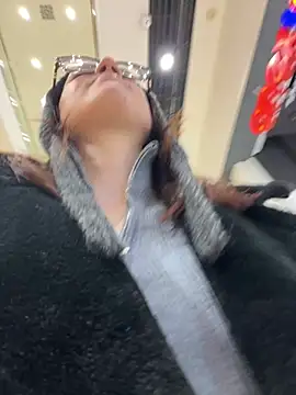 Snapshot of RinaCat chatting on 03-23-25, 05:32 RinaCat online show from 03-23-25, 05:32