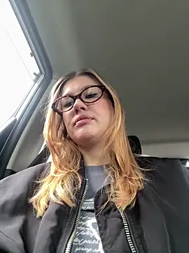 Snapshot of RinaCat chatting on 09-24-25, 05:11 RinaCat online show from 09-24-25, 05:11