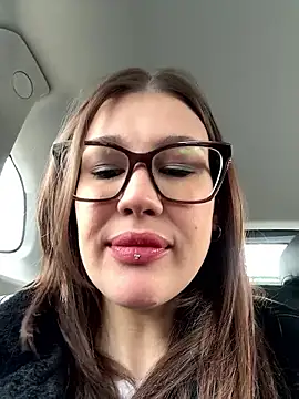 Snapshot of RinaCat chatting on 10-26-25, 05:24 RinaCat online show from 10-26-25, 05:24