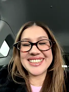 Snapshot of RinaCat chatting on 11-18-25, 05:12 RinaCat online show from 11-18-25, 05:12