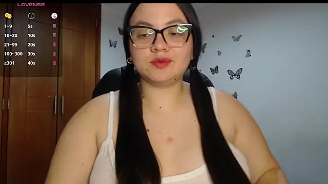 Sarahros1 online show from 10-31-25, 04:46