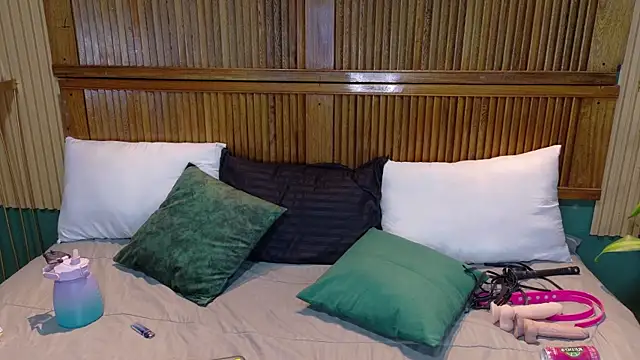 Eli666uwu online show from 10-11-25, 10:30