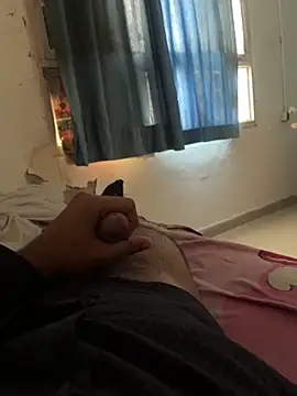 mrtoy121 online show from 02-28-25, 05:15