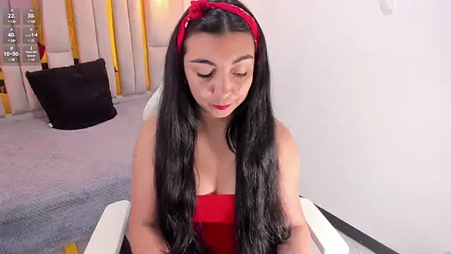 Karla hernandez  online show from 01-21-25, 11:03