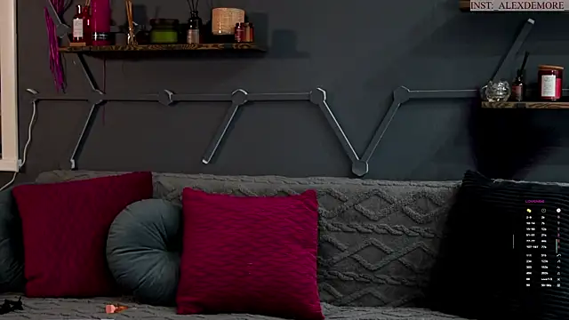 Snapshot of Alexandra_Demore chatting on 10-13-25, 06:19 Alexandra Demore online show from 10-13-25, 06:19