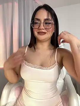 montmariana online show from 02-20-25, 03:56