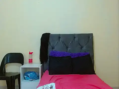 curvycloe1 online show from 03-09-25, 10:52