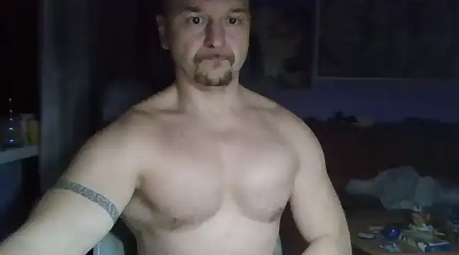 Snapshot of Sports-beast chatting on 12-29-24, 09:09 Sports-beast online show from 12-29-24, 09:09