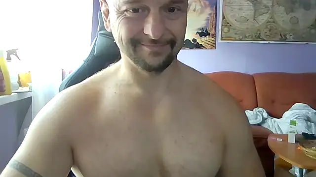 Snapshot of Sports-beast chatting on 10-31-25, 09:54 Sports-beast online show from 10-31-25, 09:54